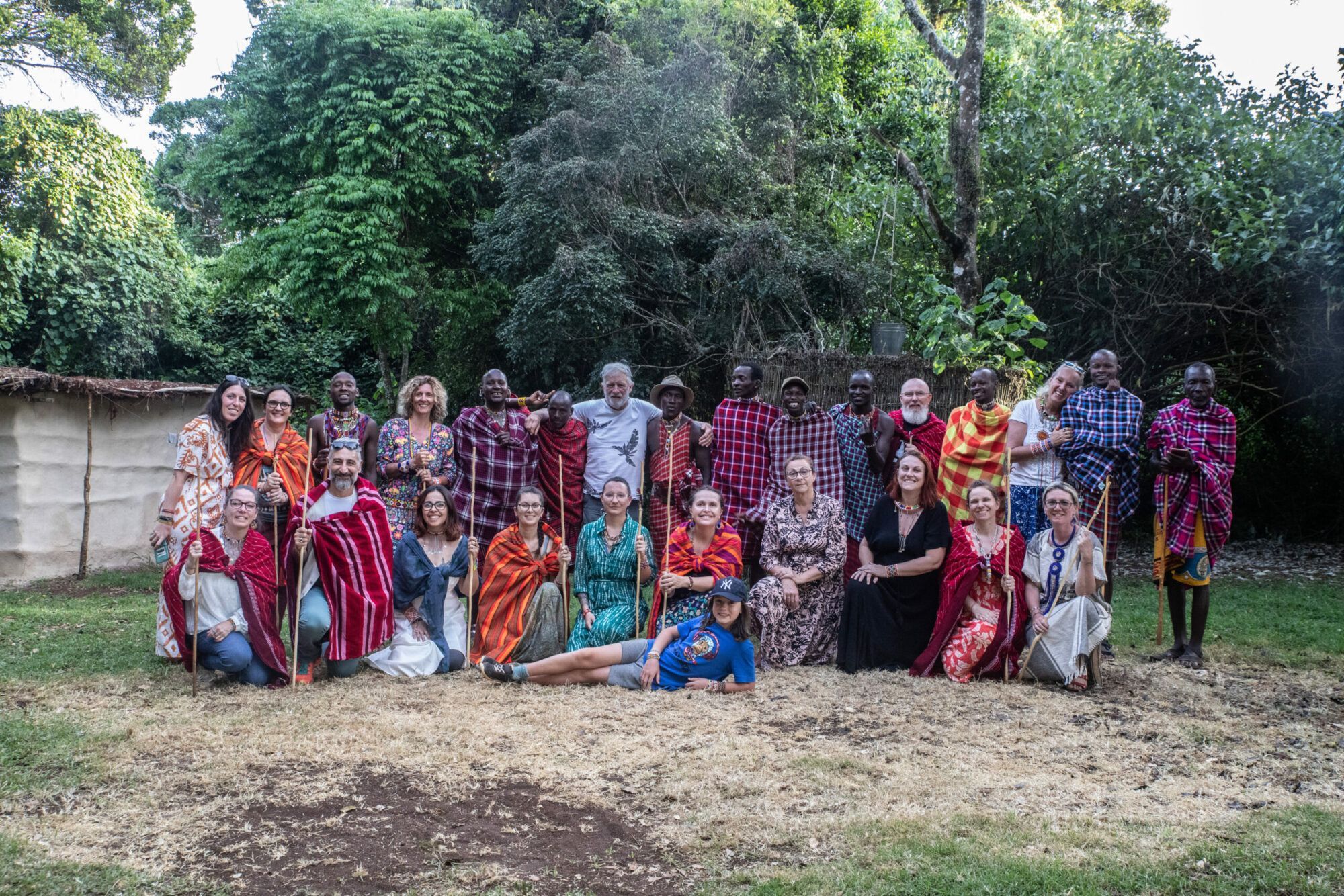 groupe de la retraite HUman en Afrique a la rencontre du peuple Maasai du Kenya